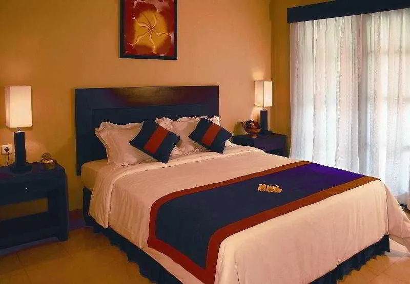 Fourteen Roses Beach Hotel Legian Indonesia