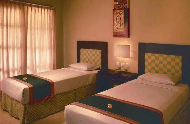***  Fourteen Roses Beach Hotel Legian Indonesia